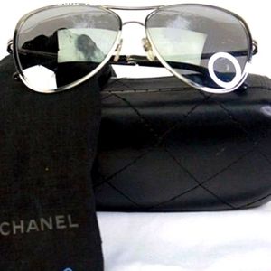 👀Chanel👀 VINTAGE ✨ "Pilot SUMMER"  ✨Sliver tone "AVIATOR" Sunglasses